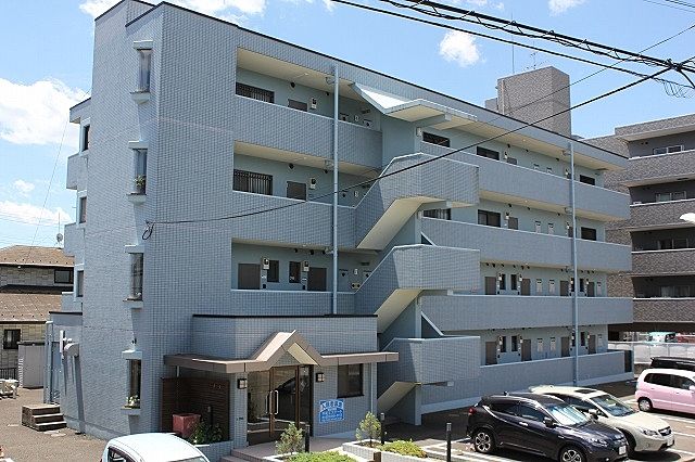 コーラルリーフ前小路　北面外観