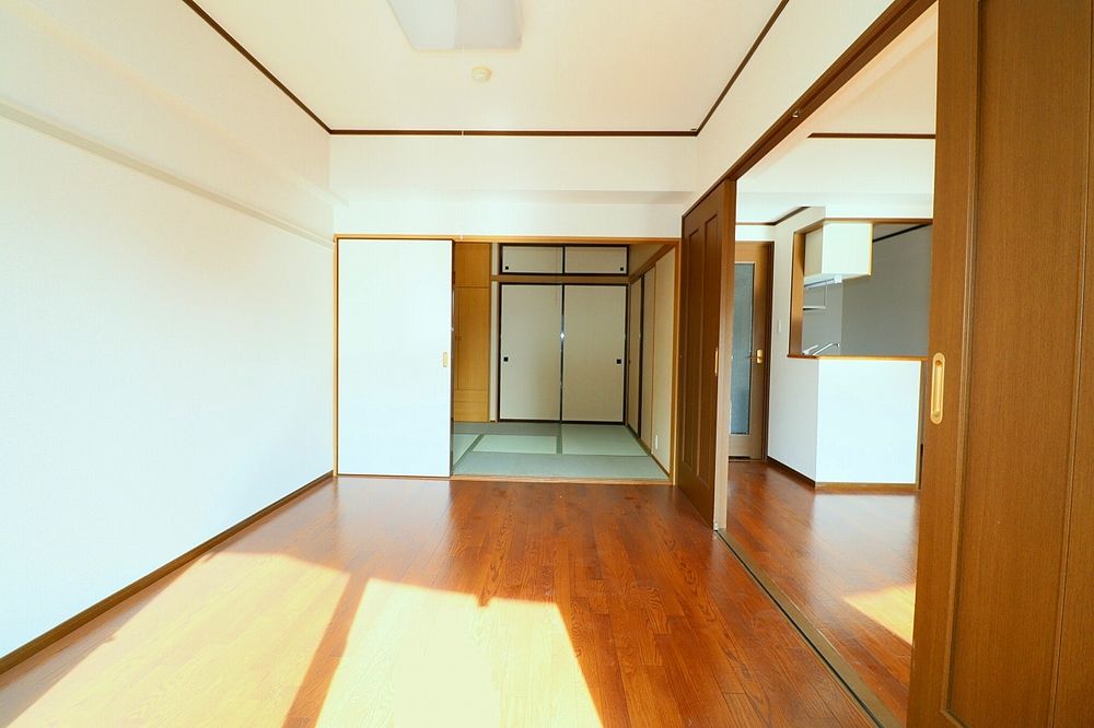 和室と一体利用、リビングと一体利用もできます! 和室と一体利用、リビングと一体利用もできます!