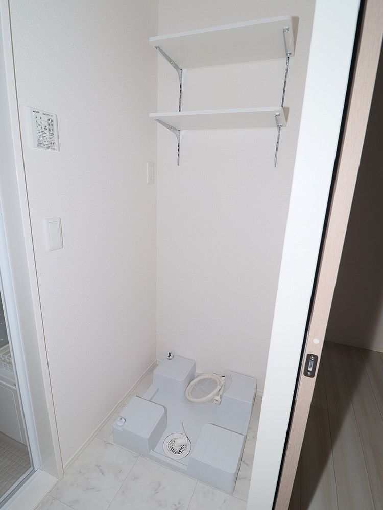 洗濯機置き場 洗濯機置き場