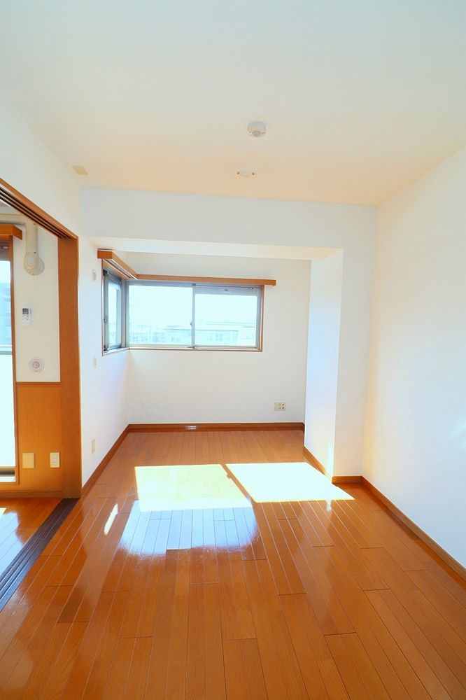 こちらも明るいお部屋♪ こちらも明るいお部屋♪