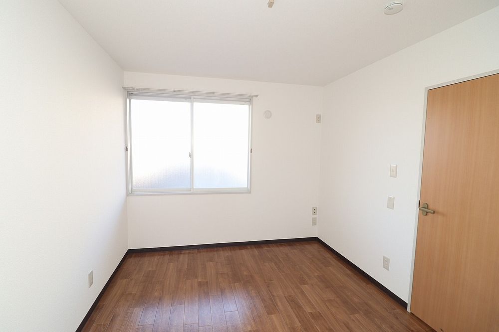 6帖のお部屋 6帖のお部屋