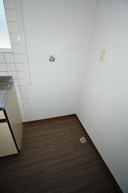 洗濯機置き場はキッチン横 料理中に洗濯で時間短縮!