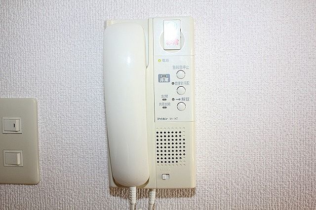 インターホン インターホン