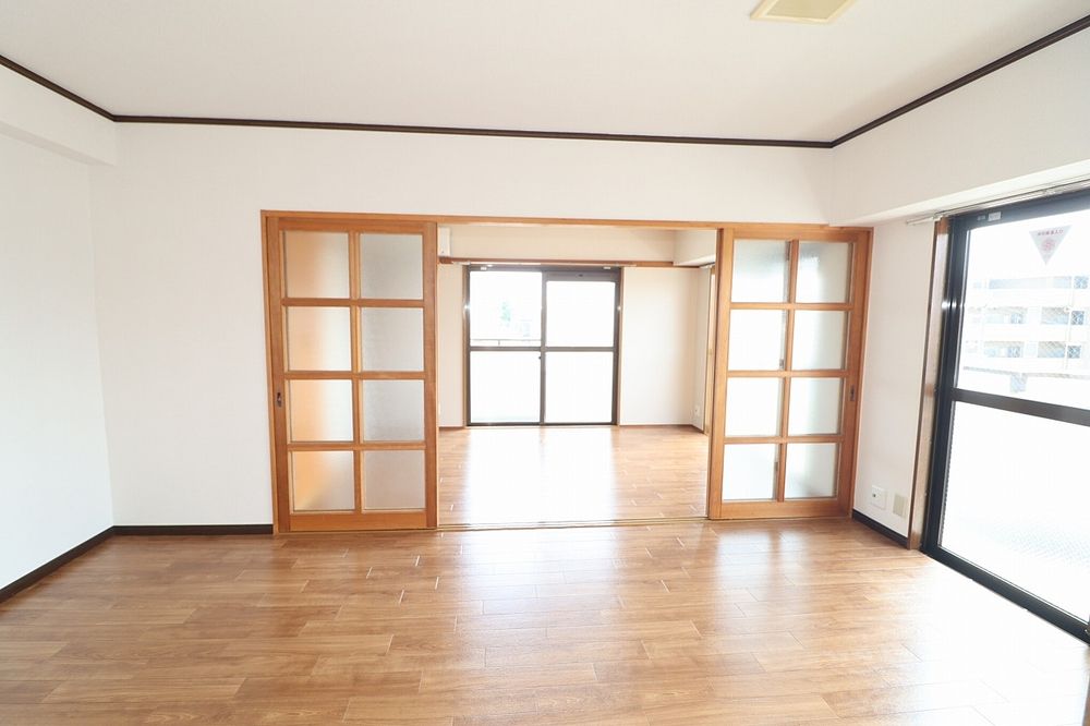 LDK、洋室間 LDK、洋室間