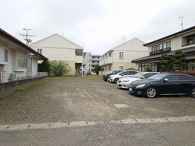仙台市太白区 富沢　月極駐車場